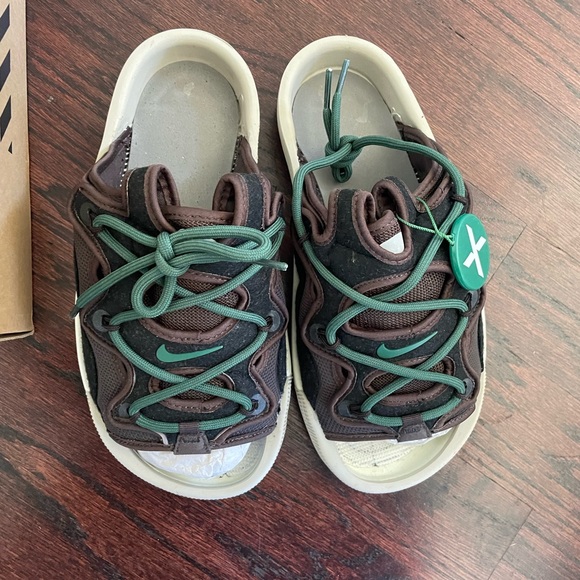 Nike Offline 2.0 Velvet Brown Noble Green - Picture 3 of 5